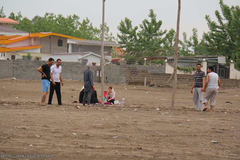 گزارش تصویری حضور مسافران در سواحل شمال (لنگرود-چمخاله) (5)