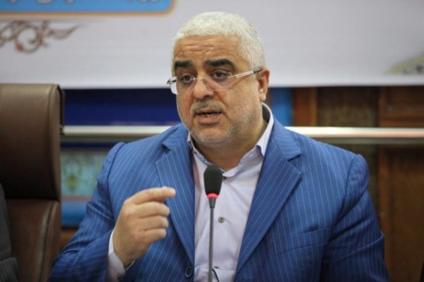 جعفرزاده ایمن آبادی در واکنش افزایش حقوق ها در سال ۹۸: افزایش ۲۰ درصدی حقوقها عدالت نیست / افراد با تحصیلات و شرایط یکسان باید حقوق برابر بگیرند