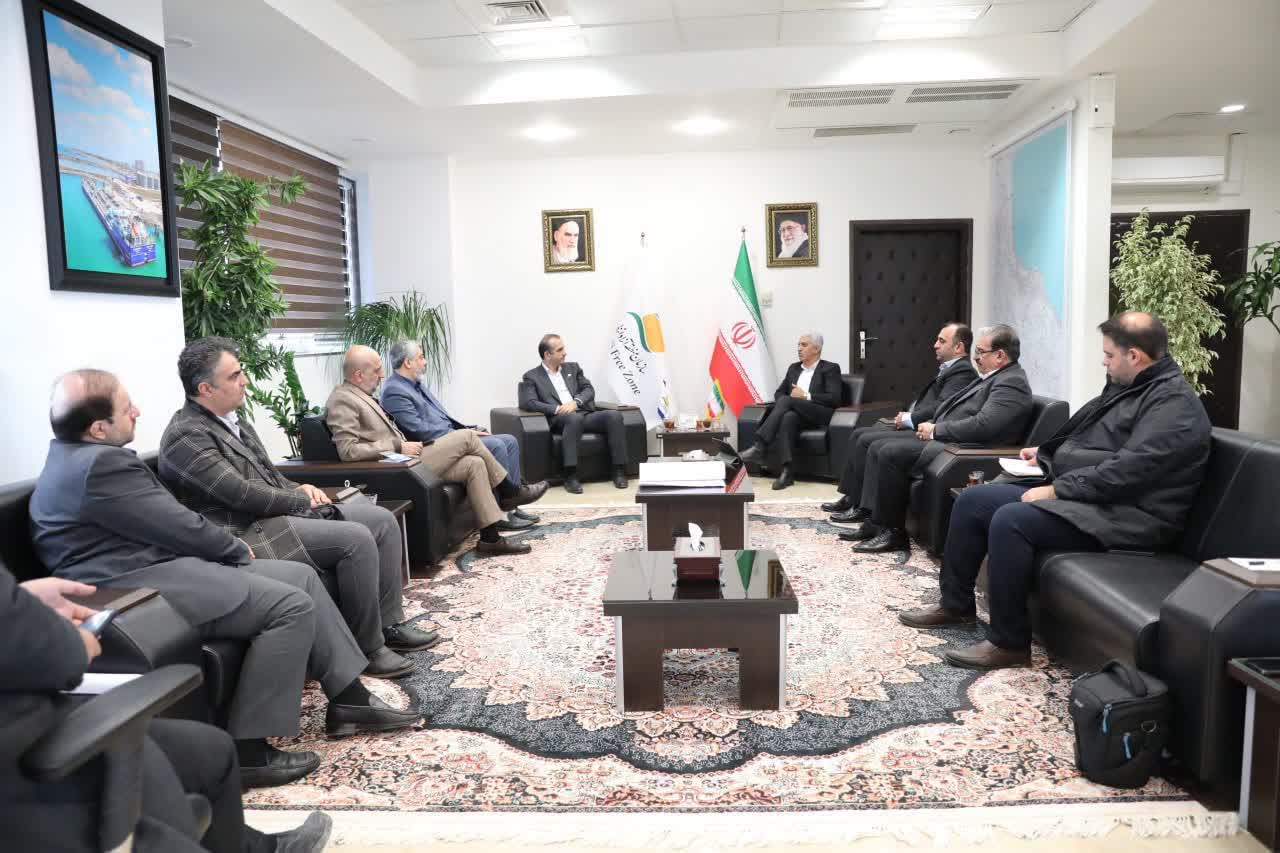 گامی دیگر جهت تقویت همکاری‌های لجستیکی و تجاری:تشکیل کارگروه مشترک راه آهن و سازمان منطقه آزاد انزلی برای تسریع اجرای طرح‌های مشترک