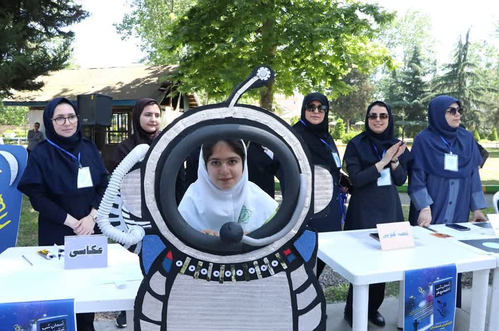 به همت کانون و دیگر مجموعه‌های استانی؛  همایش نجومی کاوشگران کهکشان درفومن برگزارشد/ یک رویداد علمی با طعم فرهنگ و هنر