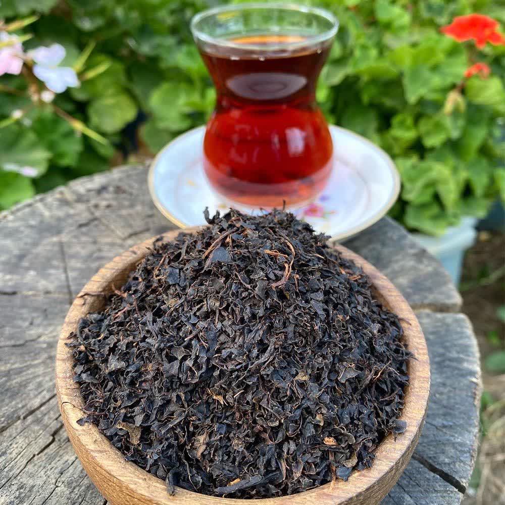 چایکاران مقدار بیش از ۲۸۲۹ تن از سهمیه کود خود را در چهارماهه ی اول سال جاری دریافت کردند